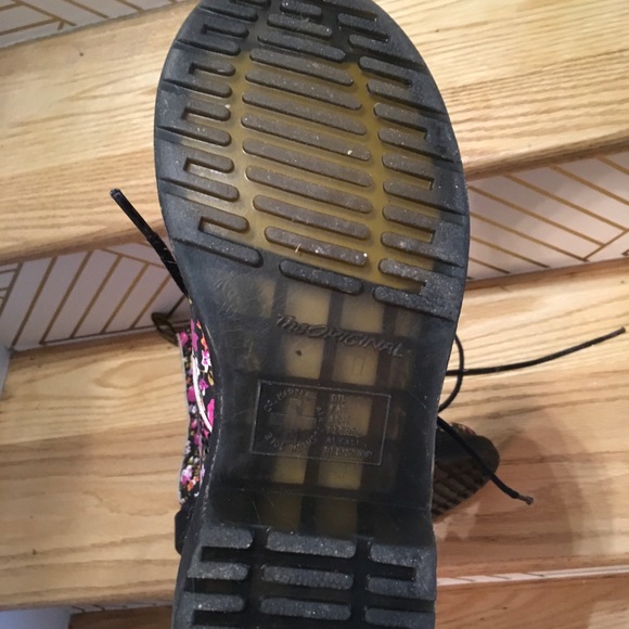 Dr. Martens Simone Floral Boots UK 4 US 6 Patent Leather - Picture 7 of 11